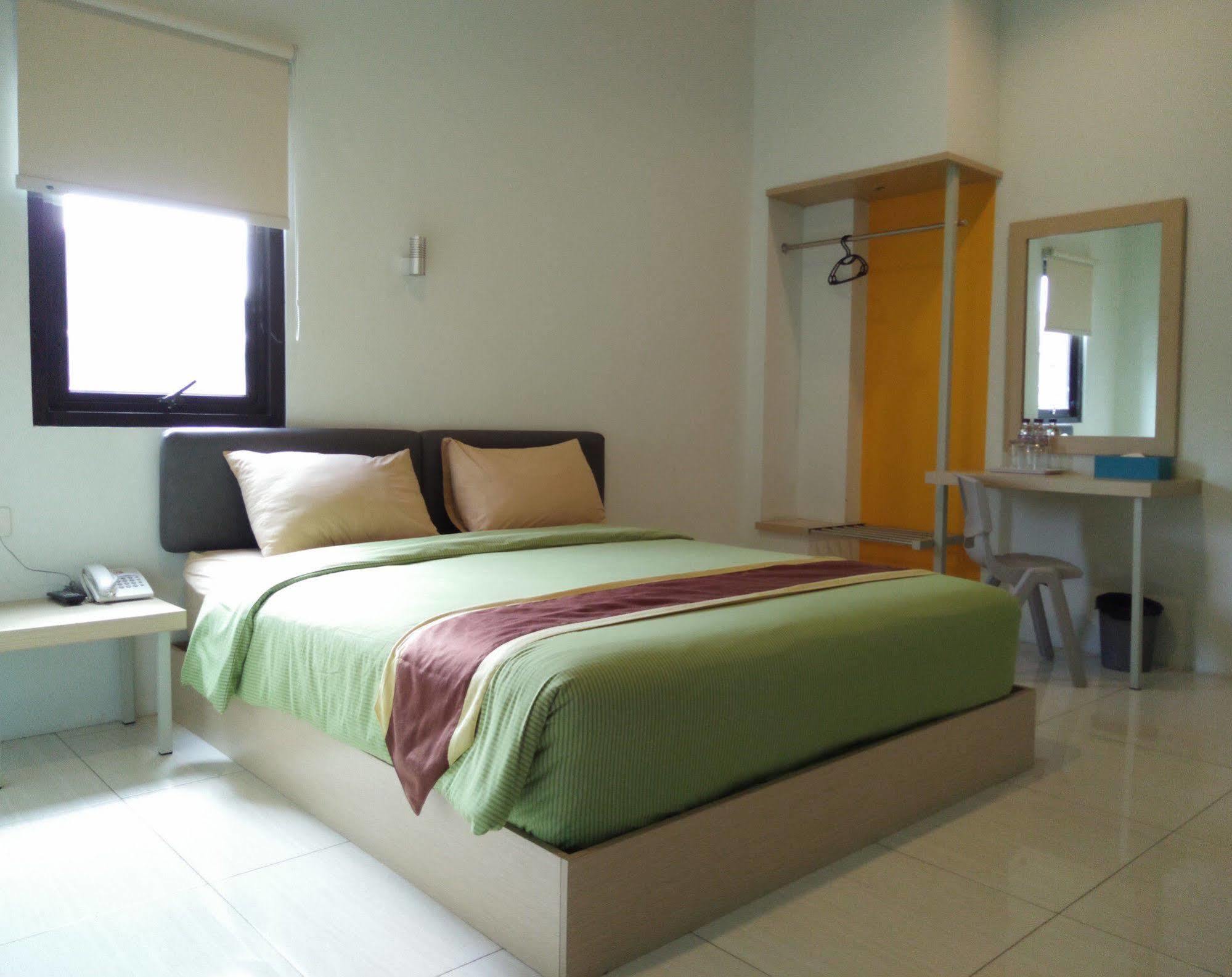 Sentra Inn Bandung Ngoại thất bức ảnh